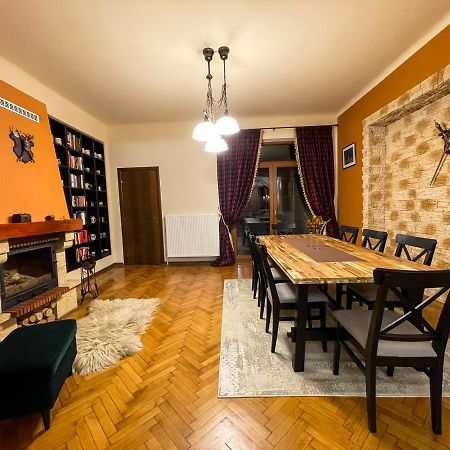 Central Apartment W/ Fire Place - Ground Floor 부쿠레슈티 외부 사진