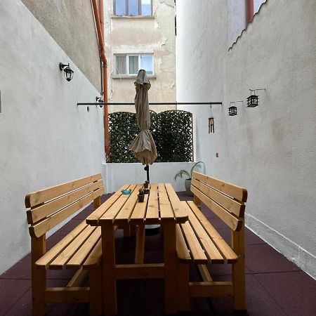 Central Apartment W/ Fire Place - Ground Floor 부쿠레슈티 외부 사진