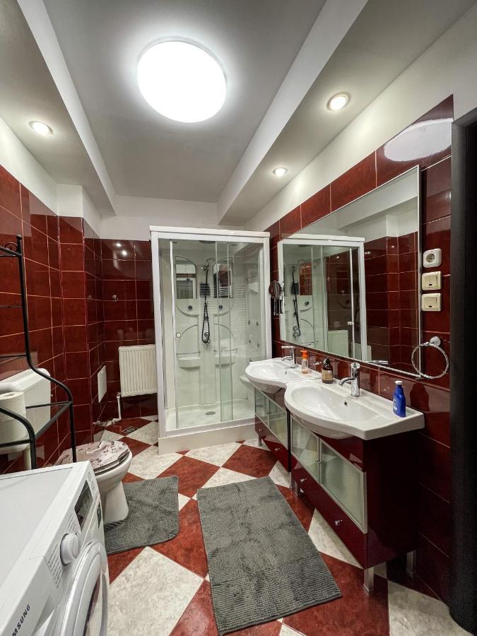 Central Apartment W/ Fire Place - Ground Floor 부쿠레슈티 외부 사진